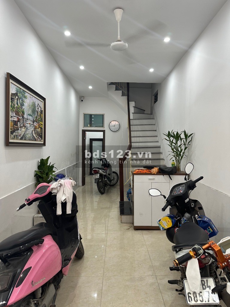 Cần bán gấp nhà hiếm Khâm Thiên 34m2, 5 tầng, 4.25 tỷ