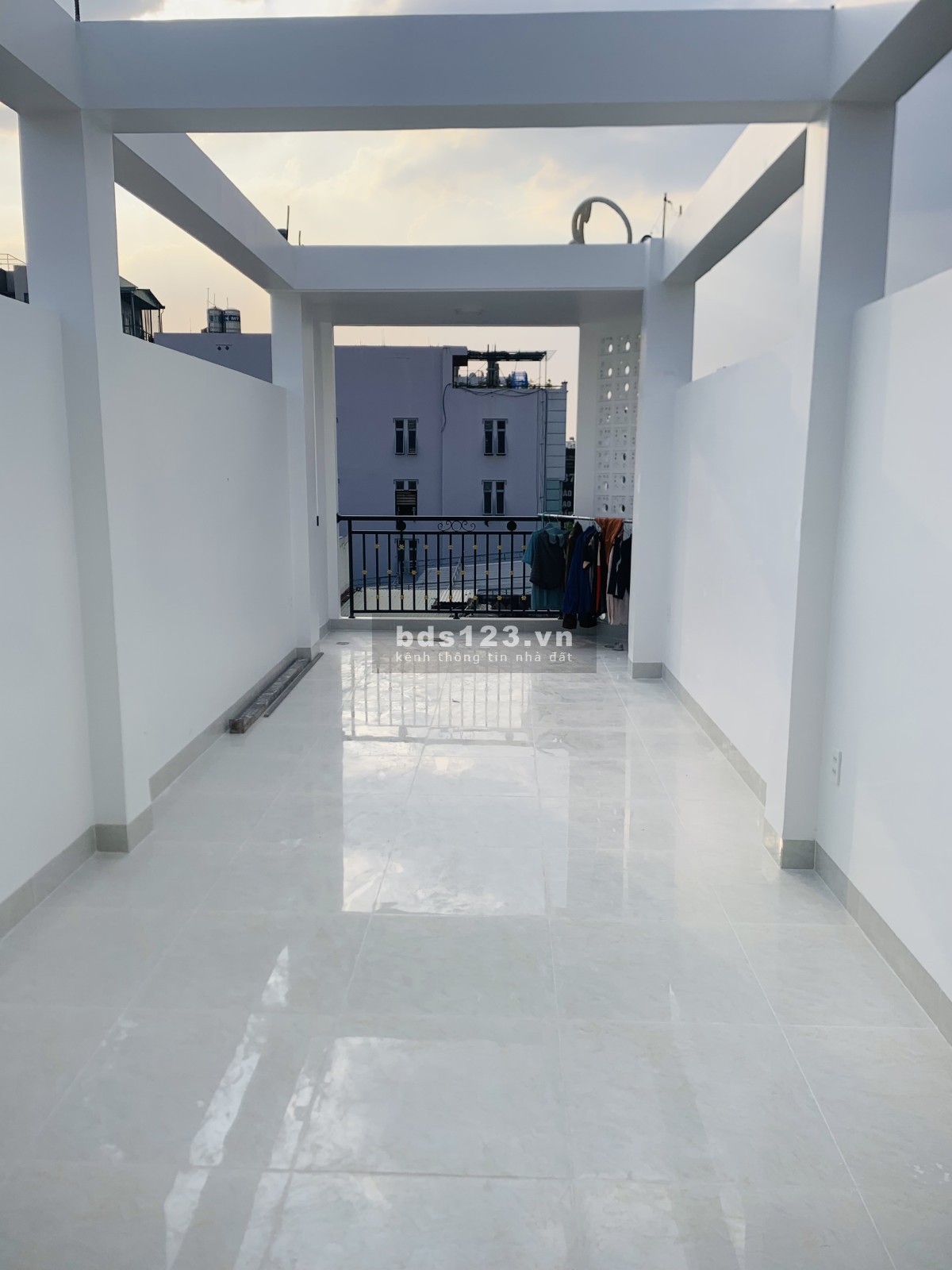 Nhà 5 tầng. Mặt tiền kinh danh sầm uất - Tương lai thành lô góc 2 MT. Chỉ 11 tỷ.