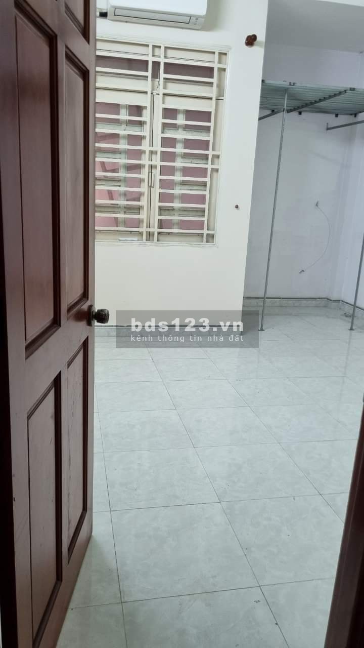 Nhà 1T2L, 4X14M, 4PN, 3WC, sẵn nội thất, hẻm ô tô đường 40, HBC, Thủ Đức