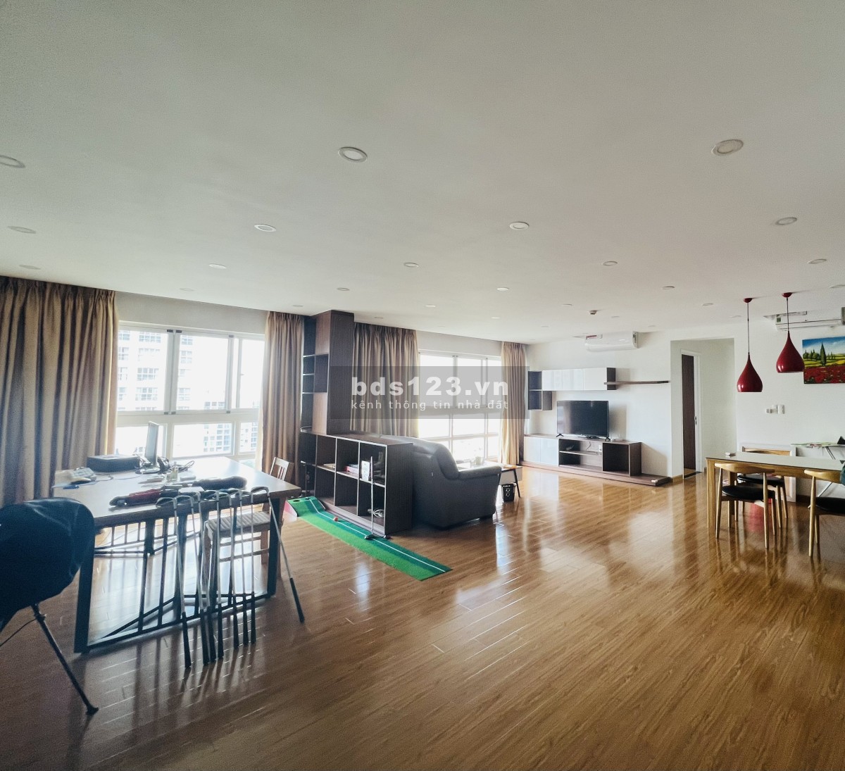 Cho thuê căn hộ happy valley, diện tích 135m 2, giá thuê 28 triệu