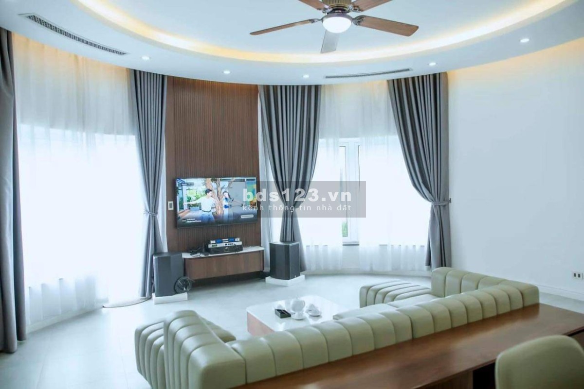 Bán gấp Biệt Thự biển rộng 464m2 tại biển Xuân Thành, Hà Tĩnh giá chỉ 9 tỷ hoàn thiện full nội thất