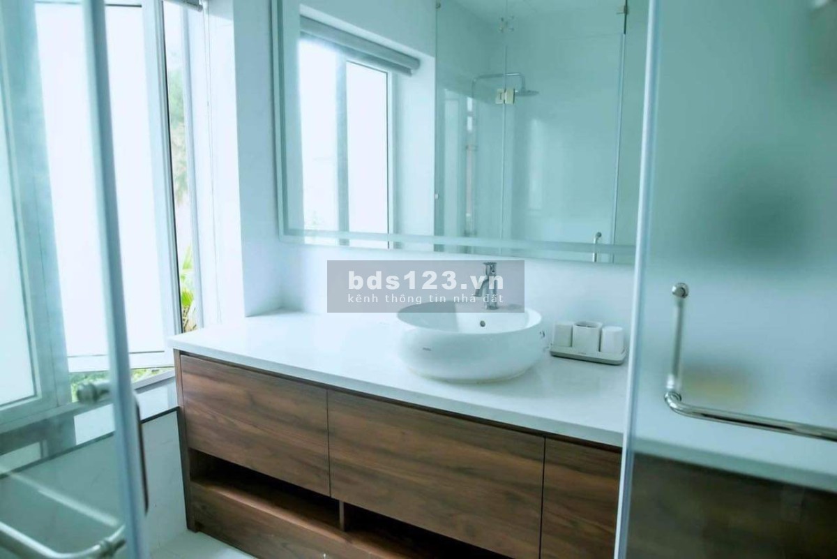Bán gấp Biệt Thự biển rộng 464m2 tại biển Xuân Thành, Hà Tĩnh giá chỉ 9 tỷ hoàn thiện full nội thất