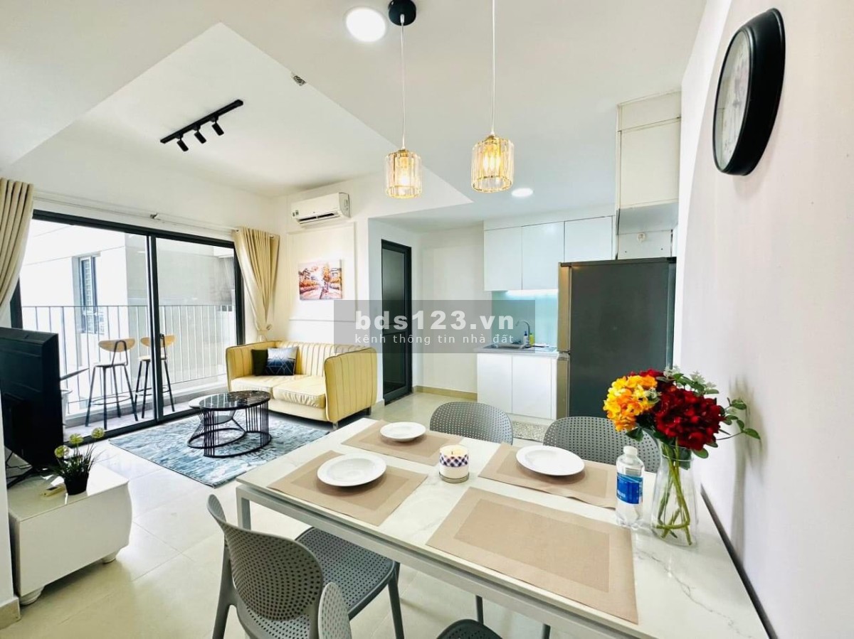 Cho thuê căn hộ Hùng Vương Plaza 130m2 3PN 24tr. Nội thất như hình, vào ở ngay