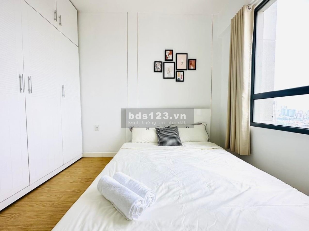 Cho thuê căn hộ Hùng Vương Plaza 130m2 3PN 24tr. Nội thất như hình, vào ở ngay