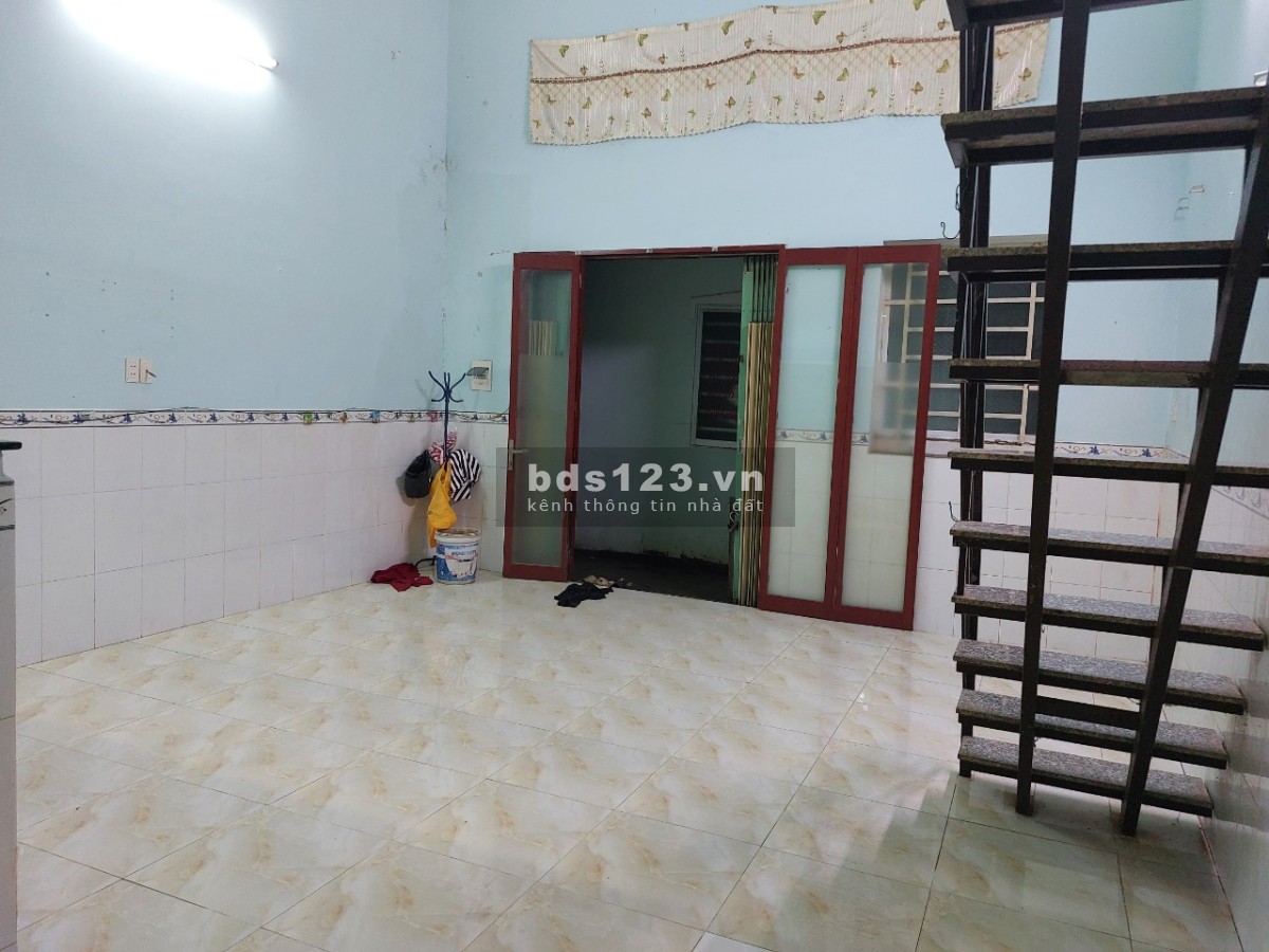 Cho thuê nhà nguyên căn gần chợ Hiệp Bình, 80m2, 2PN, 2wc, 6 tr/th 0844016865