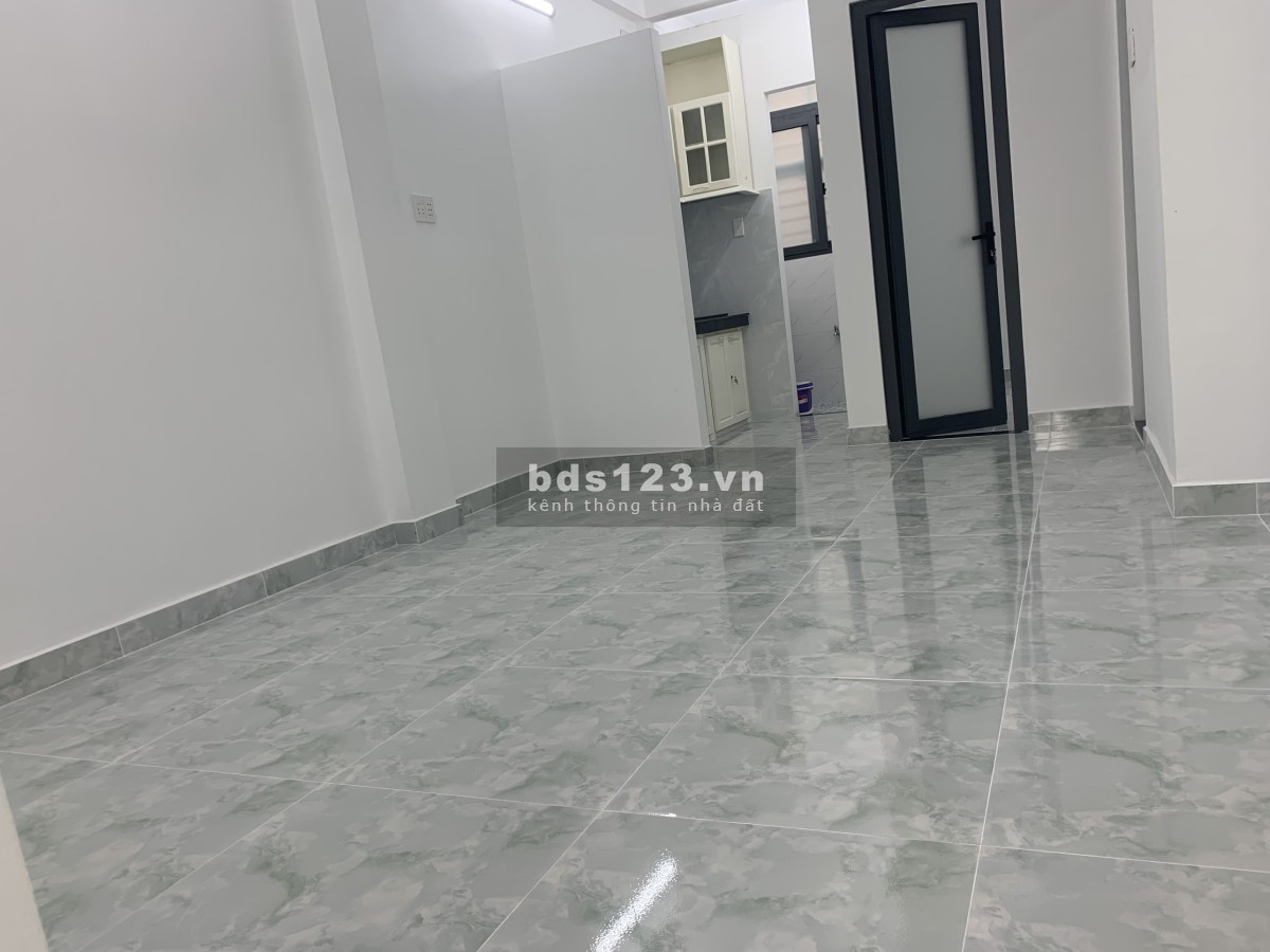 Bán căn hộ giá thang bộ nhưng tiện nghi như thang máy
