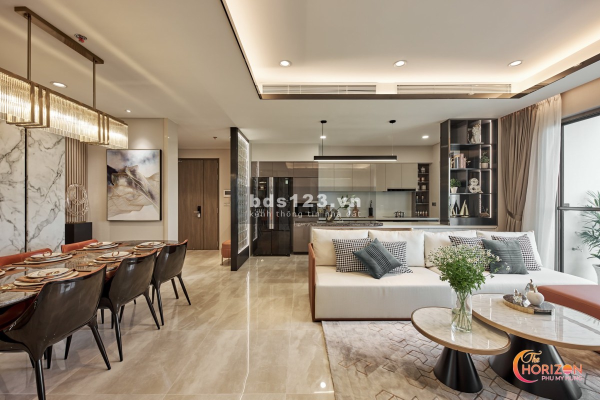 Hàng hiếm chủ đầu tư, căn mặt phố, vị trí góc 2 view, trung tâm Hồ Bán Nguyệt, có chiết khấu cao