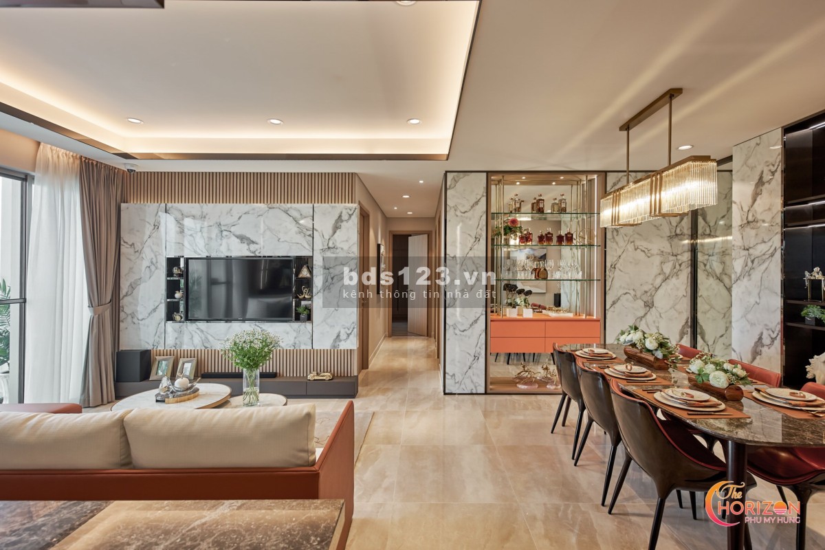 Hàng hiếm chủ đầu tư, căn mặt phố, vị trí góc 2 view, trung tâm Hồ Bán Nguyệt, có chiết khấu cao