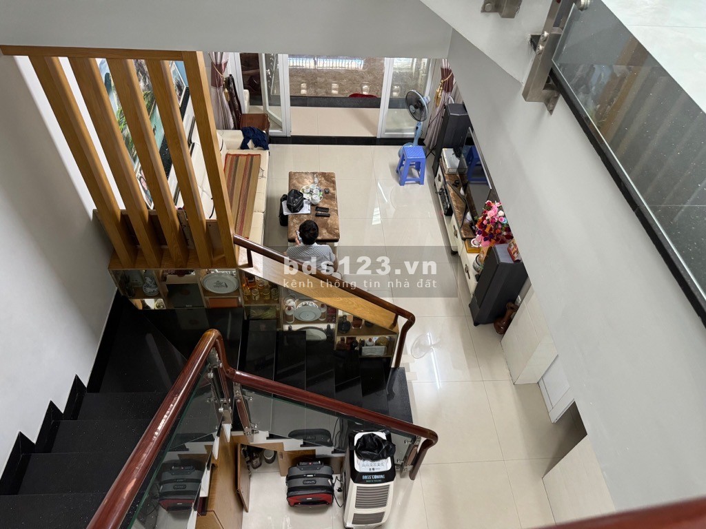 Bán nhà xinh đẹp lung linh ngang khủng đường số 59 Gò Vấp, xe hơi vào nhà - Gía 9.5 tỷ 122M2