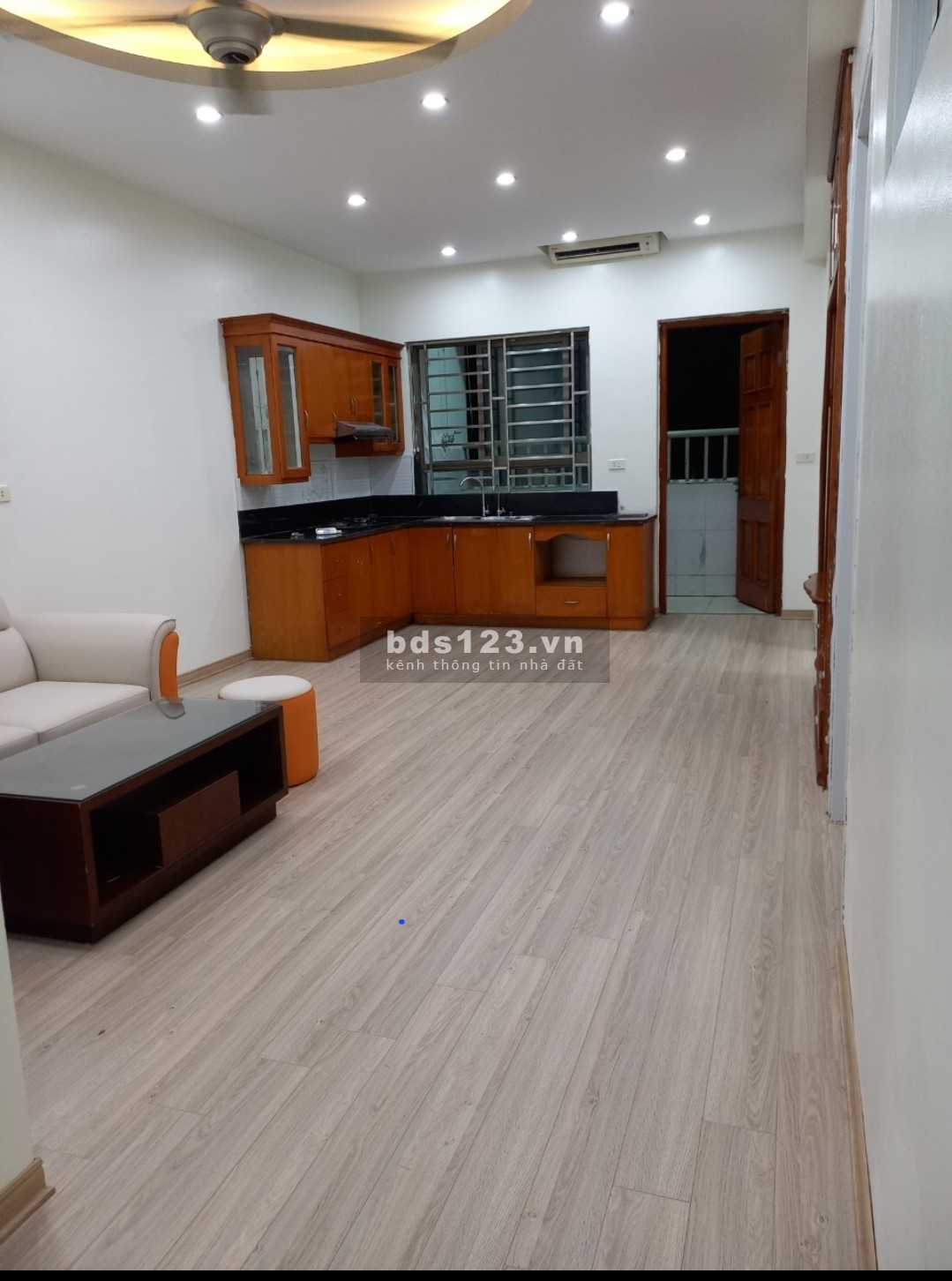 Chính chủ cần bán căn hộ khu TTTM Đức Thành - Xa la - Hà Đông - Hà Nội