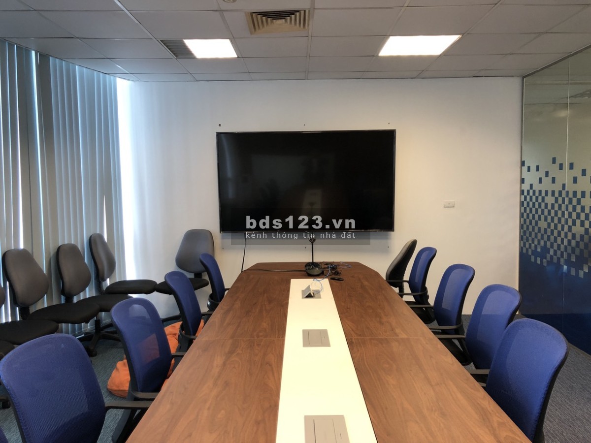 Cho thuê văn phòng 210m2 tại tầng 7 và 105m2 tại tầng 8, toà nhà Báo Tiền Phong số 15 Hồ Xuân Hương.