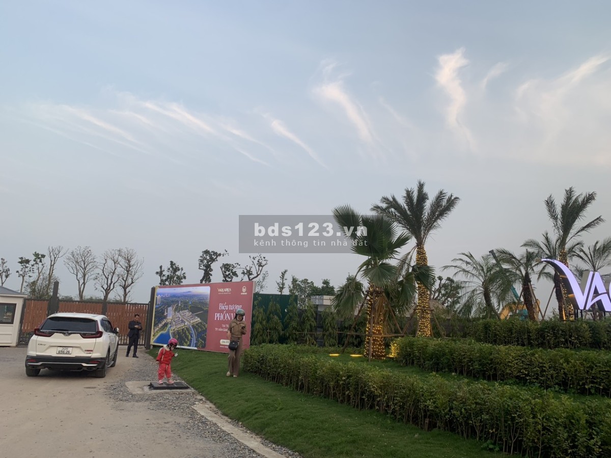 Chủ đầu tư - Shophouse 2 mặt tiền giá chỉ 7,9 tỷ/căn - Vaquarius Văn Giang, ngay cạnh Ecopark