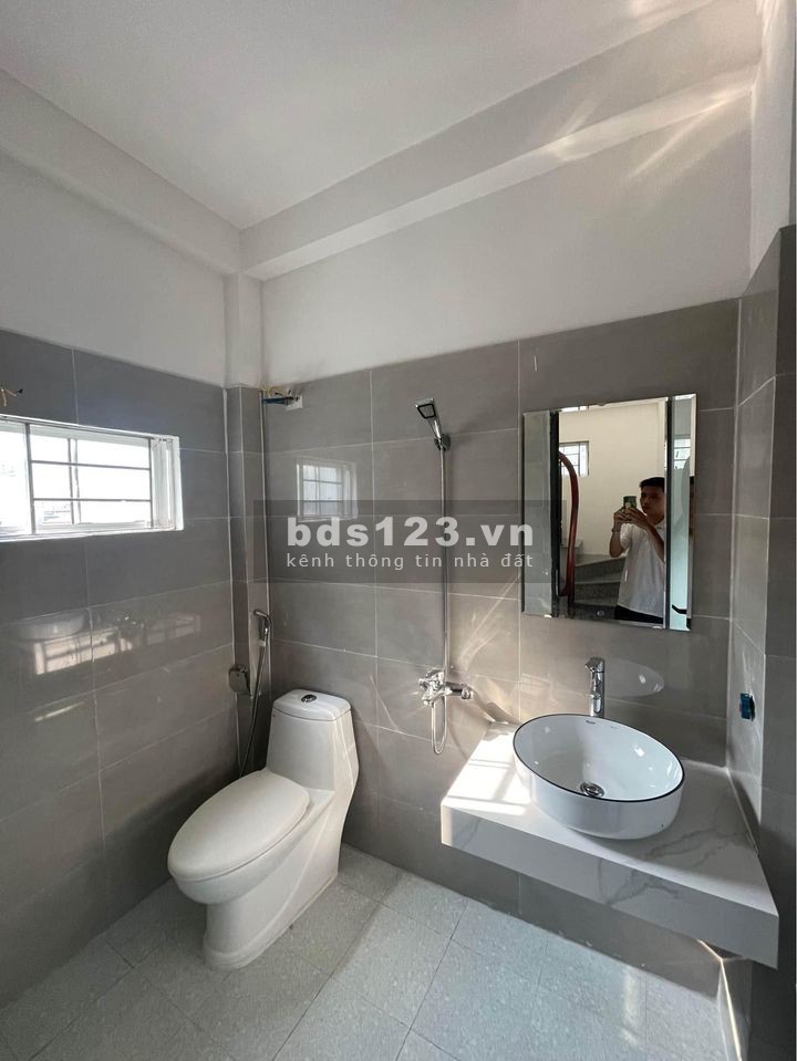 Nhà phố Vĩnh Hưng- 45M² - 5 Tầng, mỗi tầng 1 phòng ngủ, 1 WC khép kín, giá chỉ từ 4 tỷ