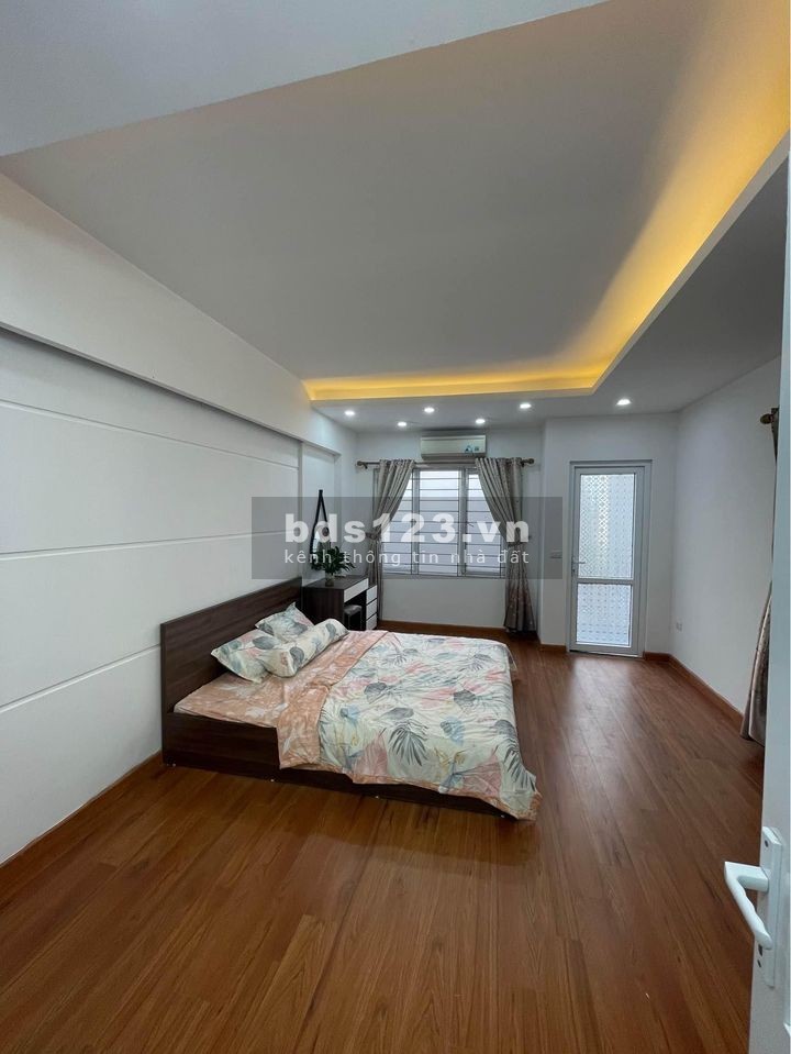Nhà phố Vĩnh Hưng- 45M² - 5 Tầng, mỗi tầng 1 phòng ngủ, 1 WC khép kín, giá chỉ từ 4 tỷ