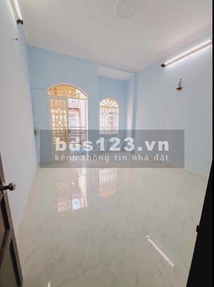 Bán nhà 331// Phan Huy Ích P14 Gò Vấp 1 trệt 1 lầu hẻm xe hơi 4m