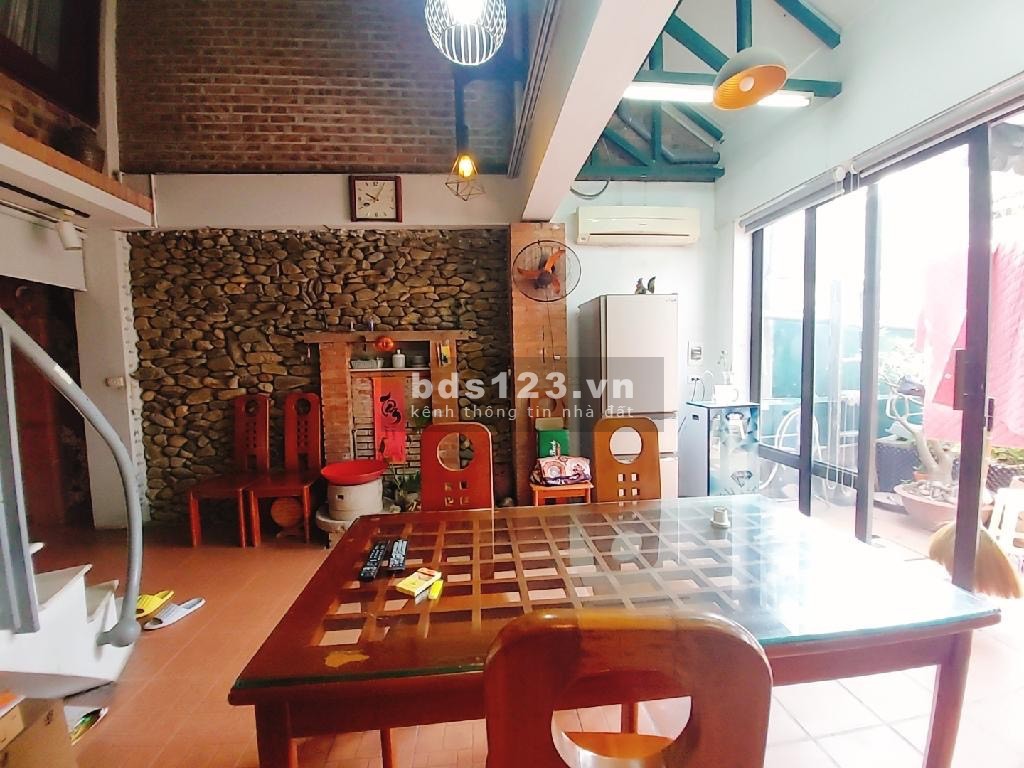 Cần bán nhà MP Nghi Tàm Tây Hồ 160M2 chỉ 27 tỷ