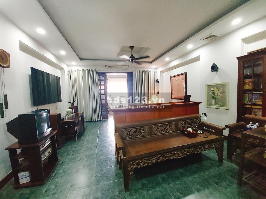 Cần bán nhà MP Nghi Tàm Tây Hồ 160M2 chỉ 27 tỷ