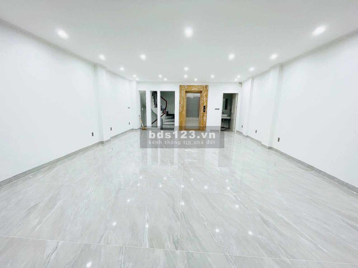Bán căn nhà đường Đình Thôn, 50m2, 7 tầng, kinh doanh tốt, giá: 13.9 tỷ, LH: 0886171279