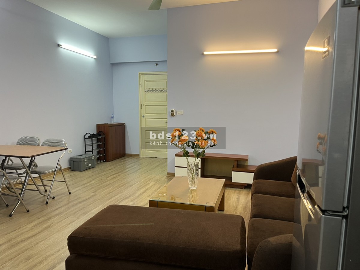 Cho thuê chung cư N3 Nguyễn Công Trứ, 50m2, đẹp, về ở luôn, 8.5triệu