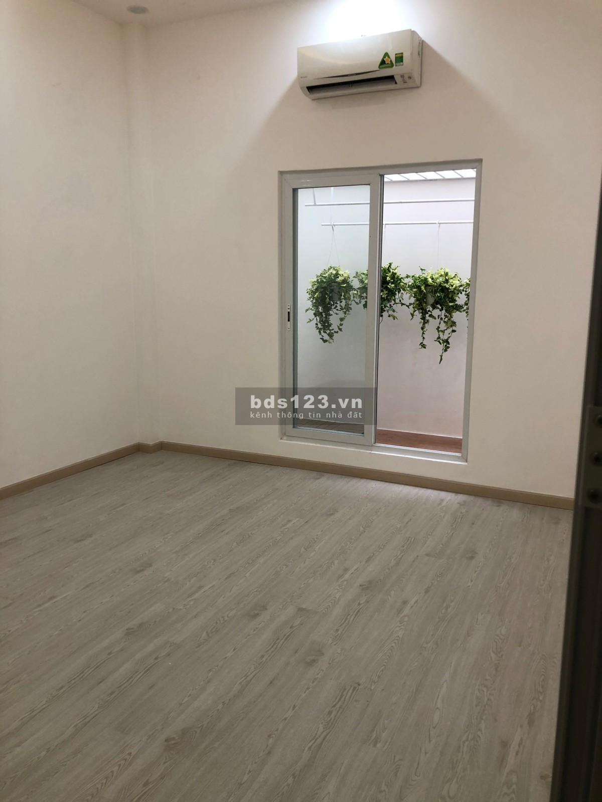 Bán nhà Phố Đường 1 trục 8M Lê Văn Thọ, Phường 09, Quận Gò vấp, Hồ chí Minh