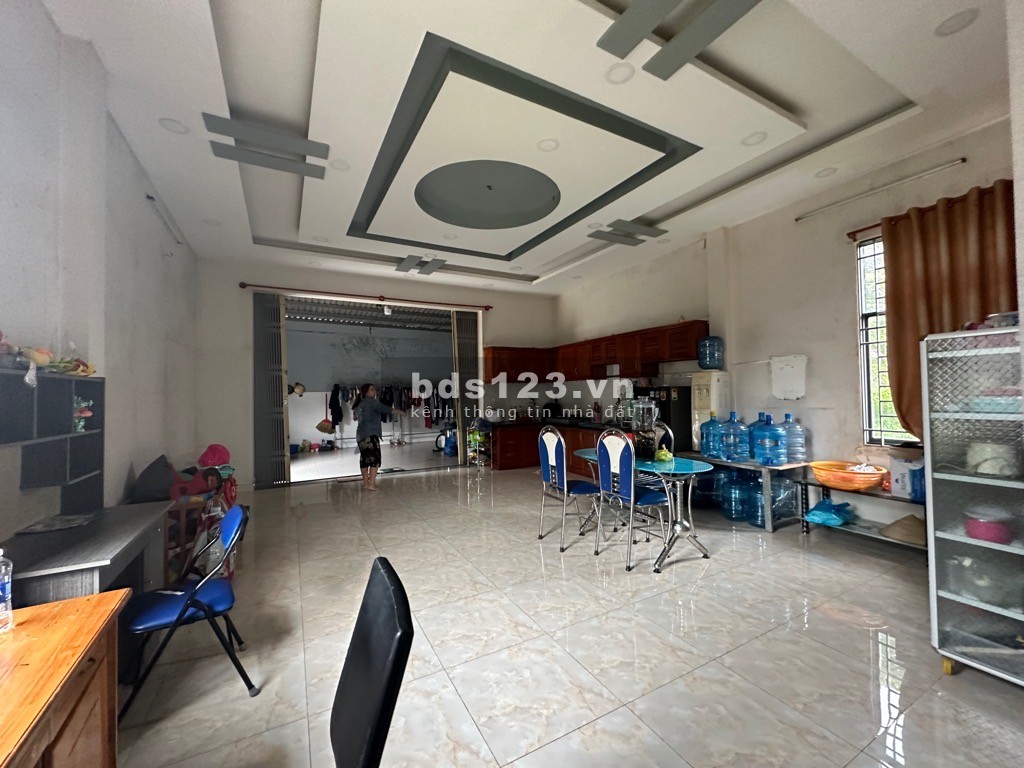 Tương lai hai mặt tiền đường rộng 15M - Gần đại học Văn Hiến, tiện về Gò Vấp
