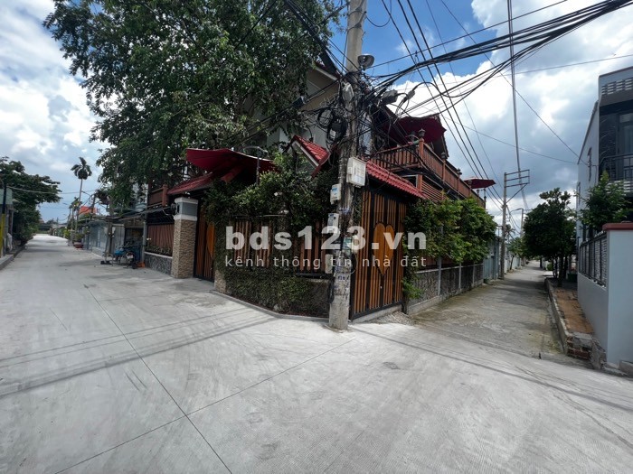 Nhà cực đẹp thoáng mát - Ô tô thông khắp hướng - Ngủ trong nhà. Giá rẻ