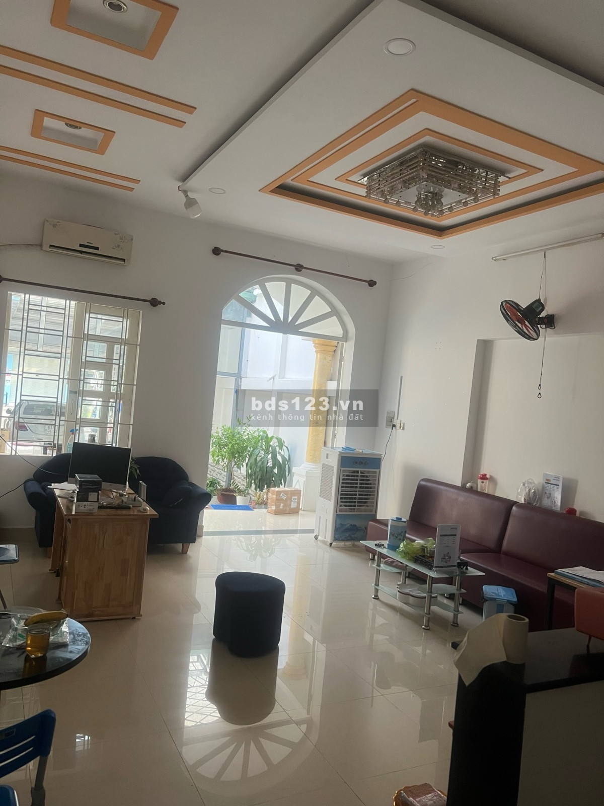 Chủ ngộp ngân hàng cần bán gấp nhà hoàn công 5x30 full tc giá 4tyxNgay kdc Việt Sing, Thuận An, BD