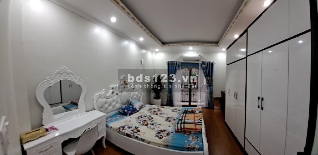 Bán nhà Ngô gia tự - Gần ô tô đỗ - Full nội thất - Xách vali vào ở