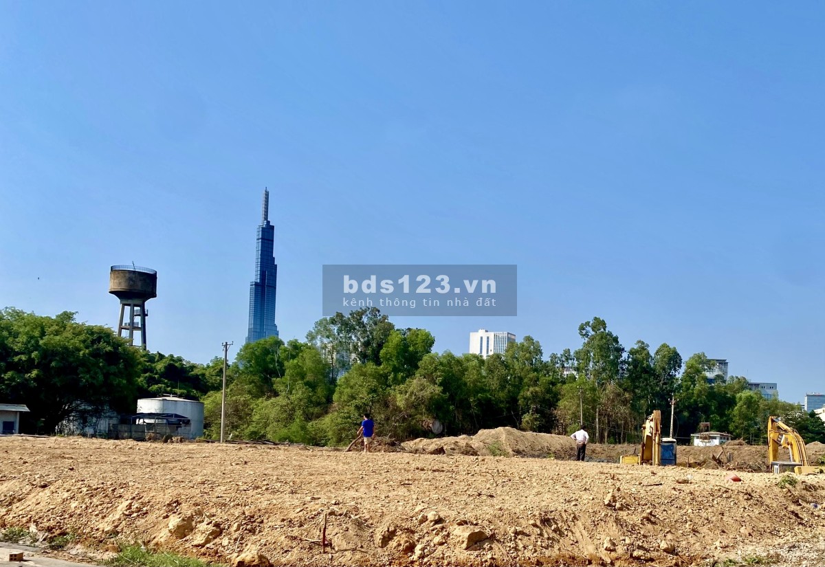 TÌM ĐÂU RA Bình Thạnh 7.500m2 Đất độc nhất View sông. Mở sân bóng, pickleball. tennis....