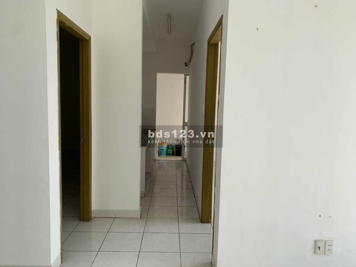 HQC Hóc Môn ngay chợ đầu mối, căn 50 m2 có 2 PN giá bán 1 tỷ 050 triệu. L/H 0909 456 158