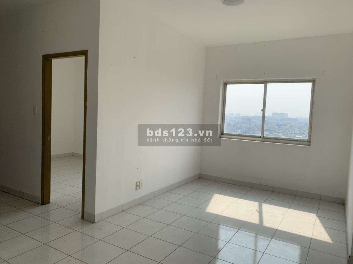 HQC Hóc Môn ngay chợ đầu mối, căn 50 m2 có 2 PN giá bán 1 tỷ 050 triệu. L/H 0909 456 158