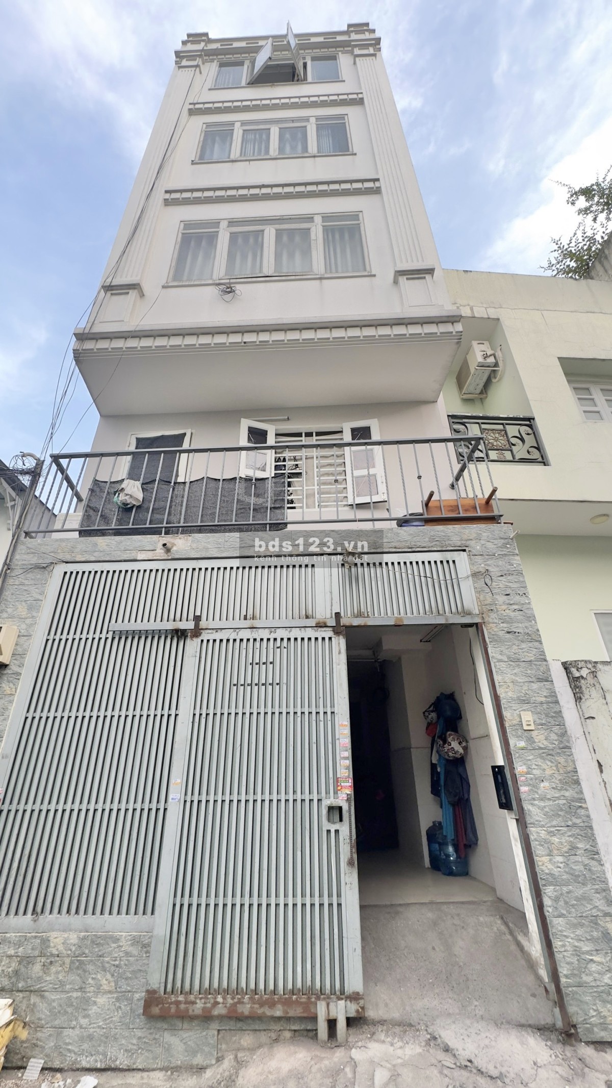 Cho thuê phòng giá rẻ sát Đại Học Văn Lang cs3 thích hợp ở 1-2 bạn