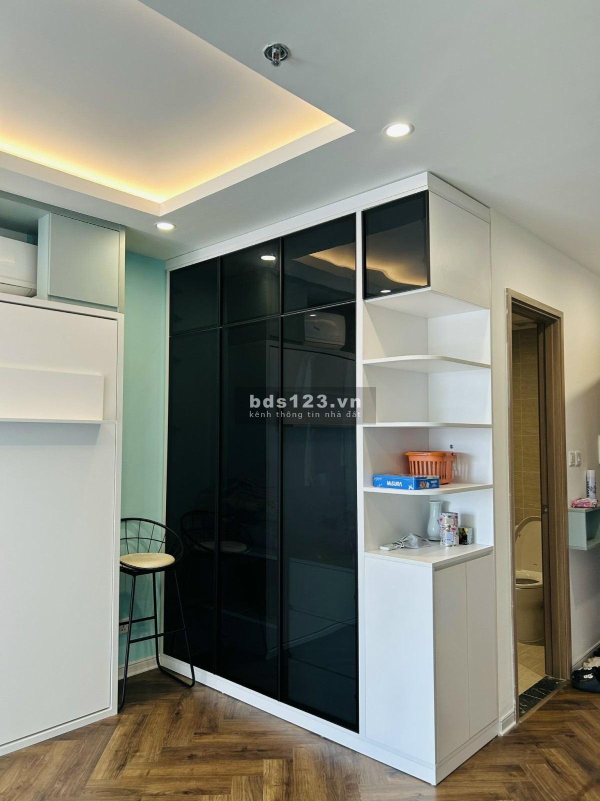 Cho thuê Studio giá rẻ 6,6 triệu/tháng vào được luôn Vinhomes Smart