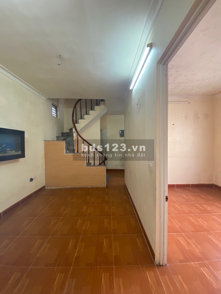 Nhà phố Giáp nhị - Hoàng mai: 47m2 x 4 tầng, mặt tiền 8m, giá 5,1 tỷ.