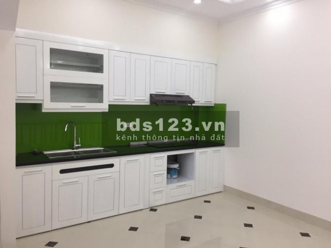 Rẻ số 1 Đại Thành, ngay trung tâm xã. Nhà (3 tầng*4PN) có sân vườn, giá 2.98tỷ về ở luôn.