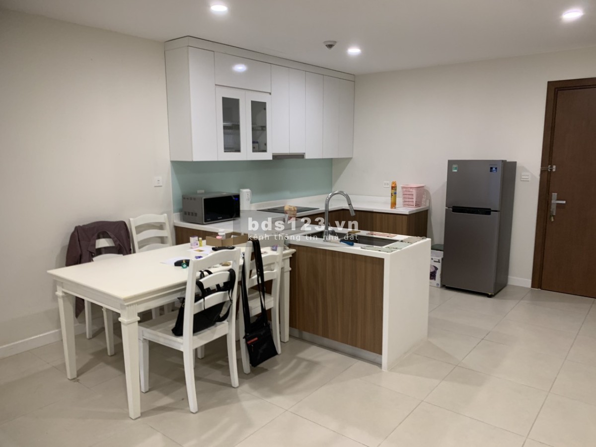 Bán nhanh CH cao cấp Kosmo Tây Hồ 80m2, 2PN & 2WC full NT đẹp lung linh