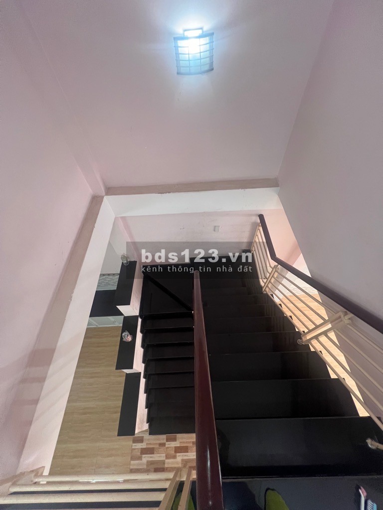 Giảm 250 triệu bán gấp - Hẻm xe tải đua nhau thị trấn Nhà Bè - Nhỉnh 4 tỷ