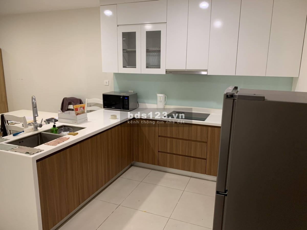 Bán nhanh CH cao cấp Kosmo Tây Hồ 80m2, 2PN & 2WC full NT đẹp lung linh