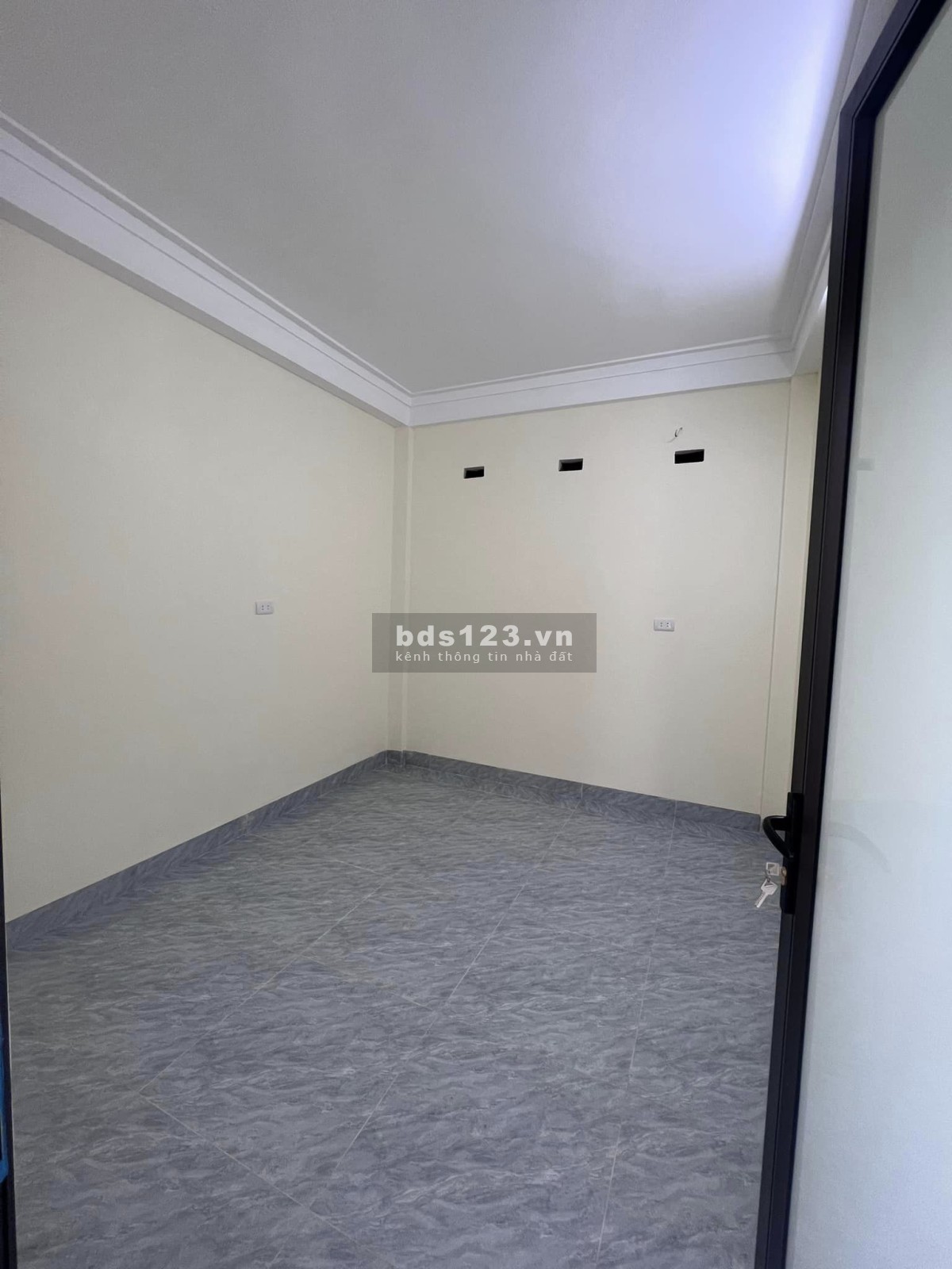 Bán nhà Cầu Diễn, Bắc Từ Liêm mới xây, 5 tầng, 38M2