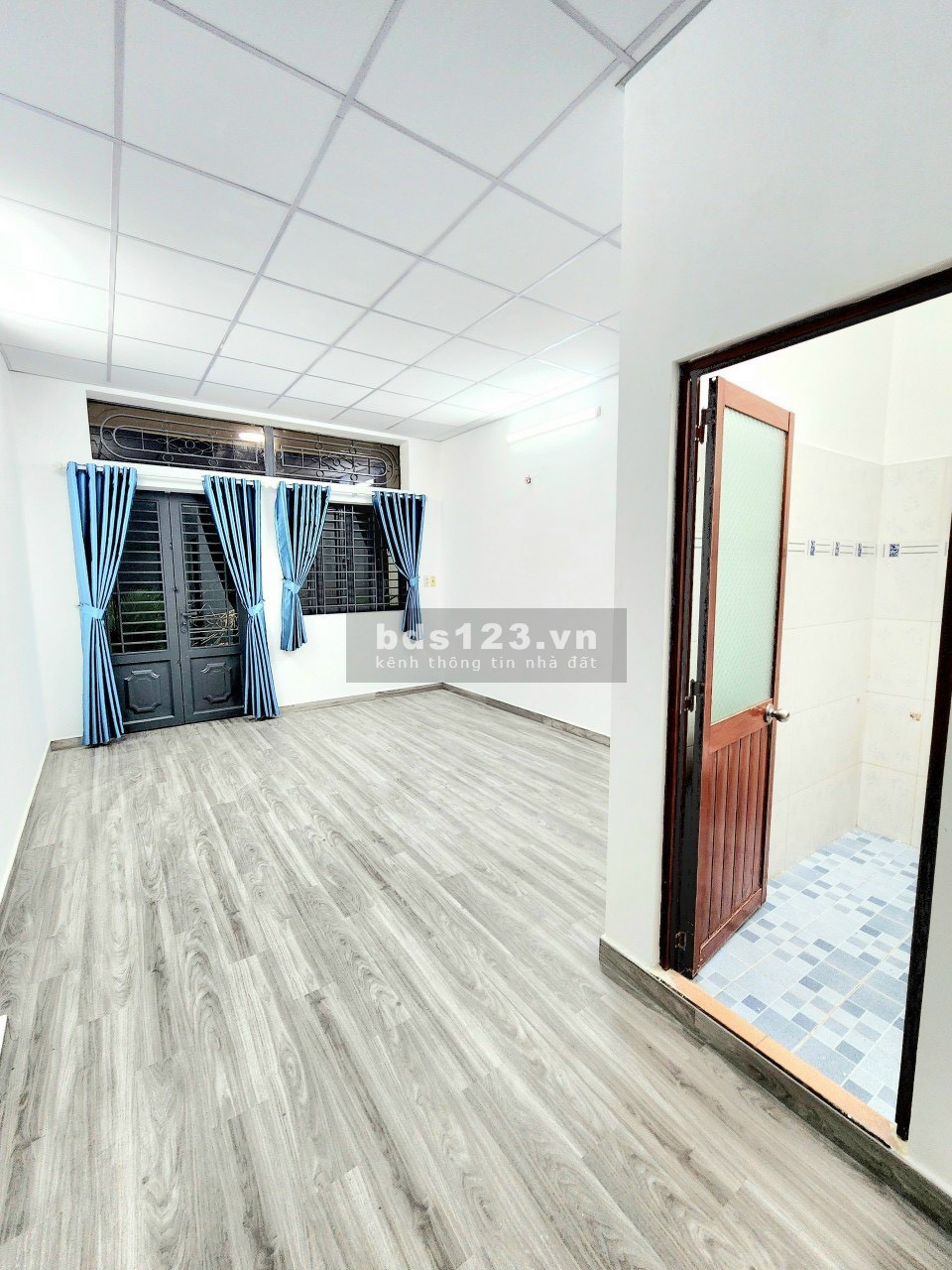 Cần bán nhà mặt tiền đường Nguyễn Hữu Trí 60m2 shr giá bán chỉ từ 750tr