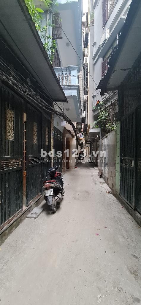 Cần bán nhà phố ô Đòng Lâm (Hồ 3 Mẫu) - Đống Đa - DT: 57M2 - MT 4.8M2 - Gía 6.x tỷ