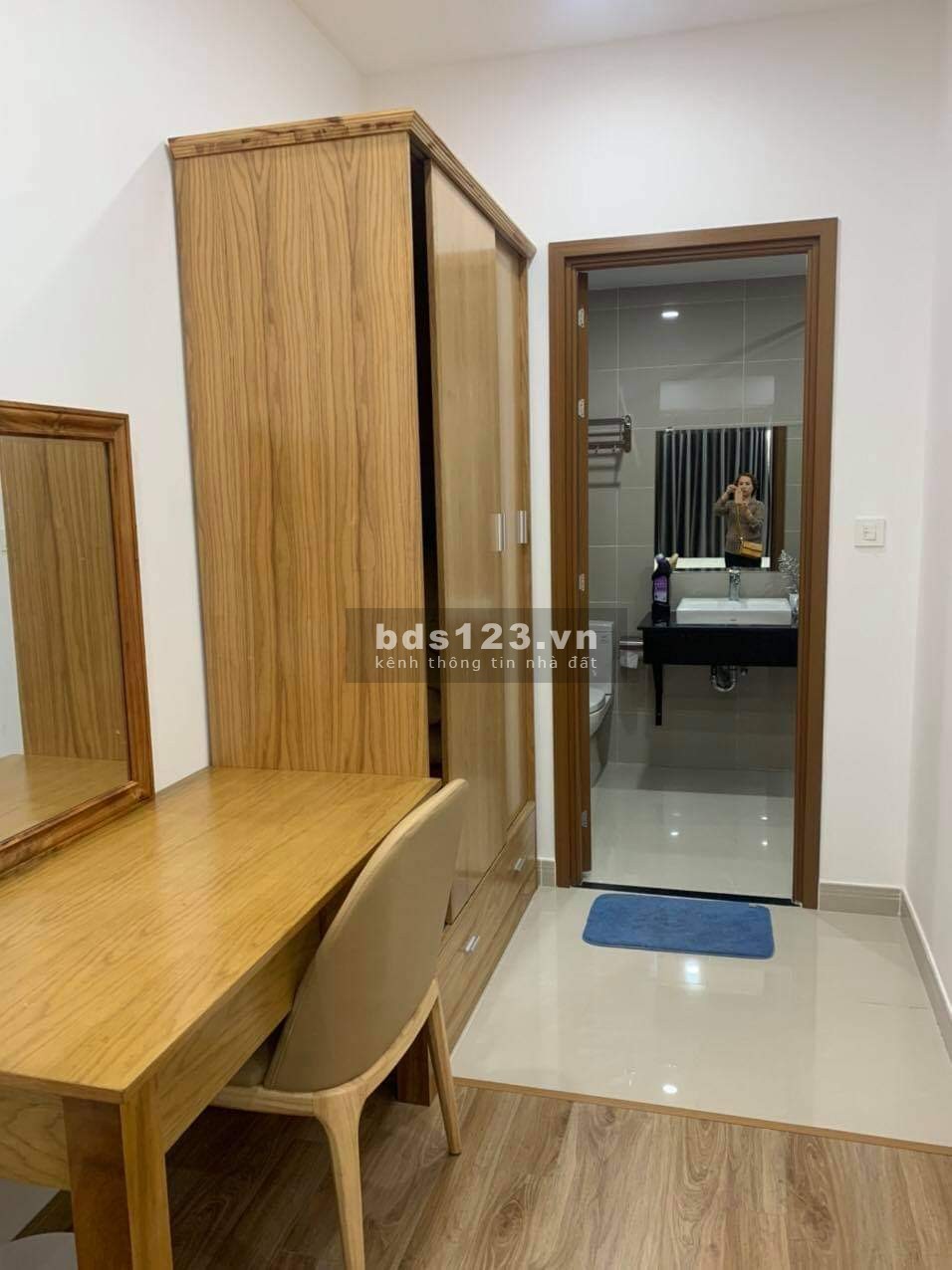 Bán căn hộ Sunrise Riverside 2PN 2WC Đầy đủ nội thất bán giá 4 tỷ bao hết thuế phí LH 0931277622