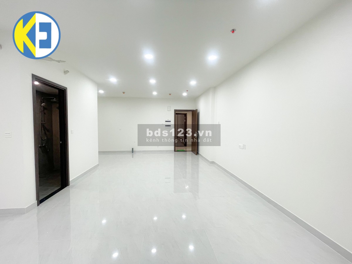 Chính chủ cần bán Sunrise Riverside 1PN 38 M2 hoàn thiện cơ bản view hồ bơi LH 0931277622 Mr Long