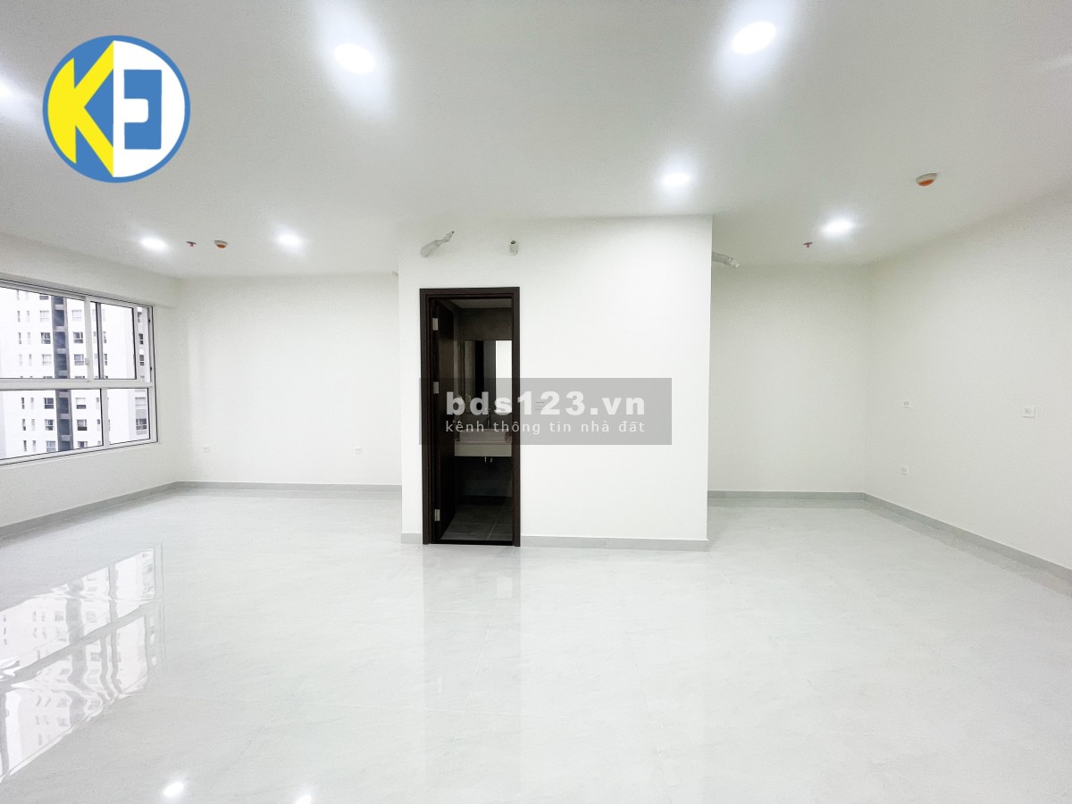 Chính chủ cần bán Sunrise Riverside 1PN 38 M2 hoàn thiện cơ bản view hồ bơi LH 0931277622 Mr Long