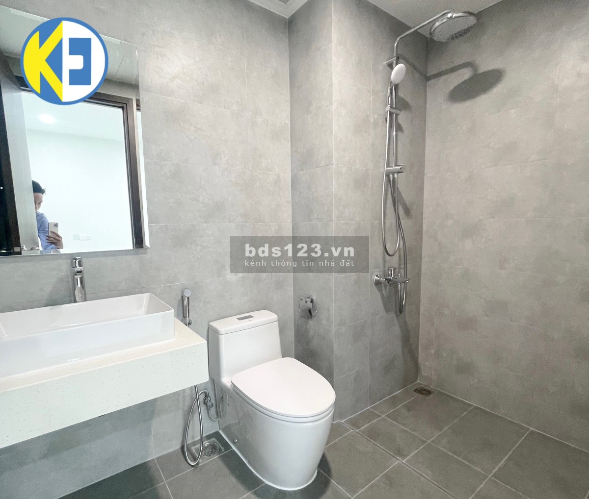 Chính chủ cần bán Sunrise Riverside 1PN 38 M2 hoàn thiện cơ bản view hồ bơi LH 0931277622 Mr Long