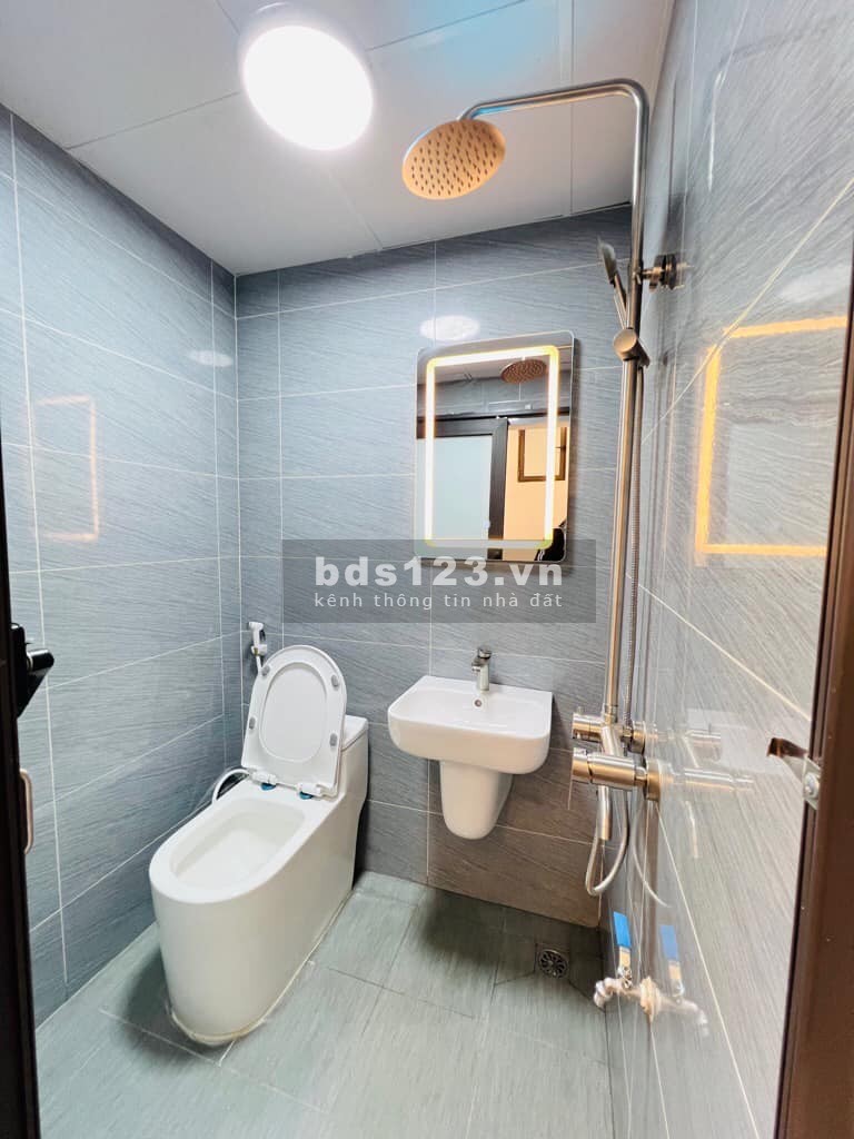 Bán nhà khu phân lô phố Vương Thùa Vũ, kinh doanh, oto tránh, mặt tiền quyền lực