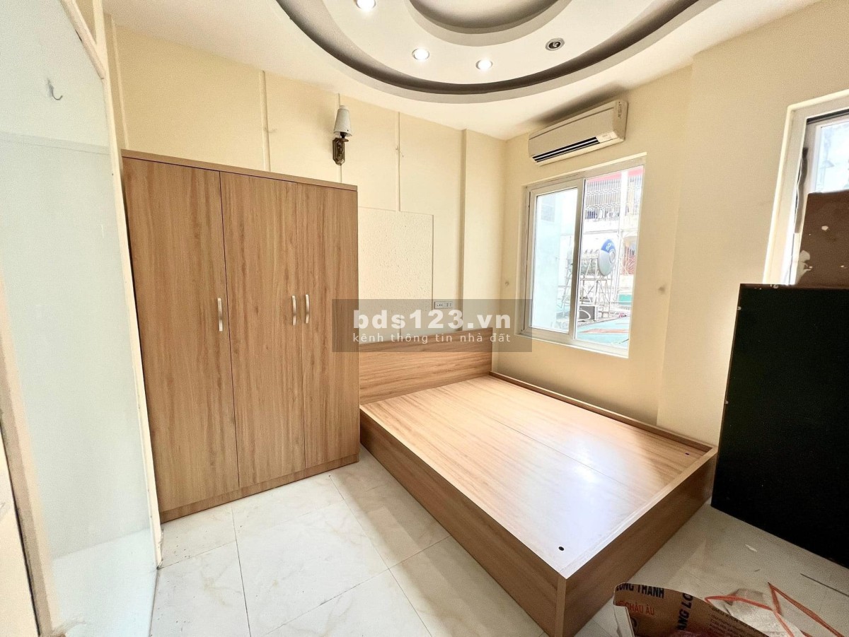 Cần bán nhà CCMN Yên Hòa Cầu Giấy, phố kinh doanh, 40M2, giá nhỉnh 6 tỷ