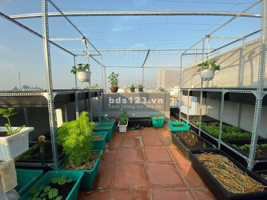(Thủ Đức) nhà đẹp căn góc hx tải, Tô Ngọc Vân, P.Linh Đông 56m2, 4 tầng, 5.68 tỷ.