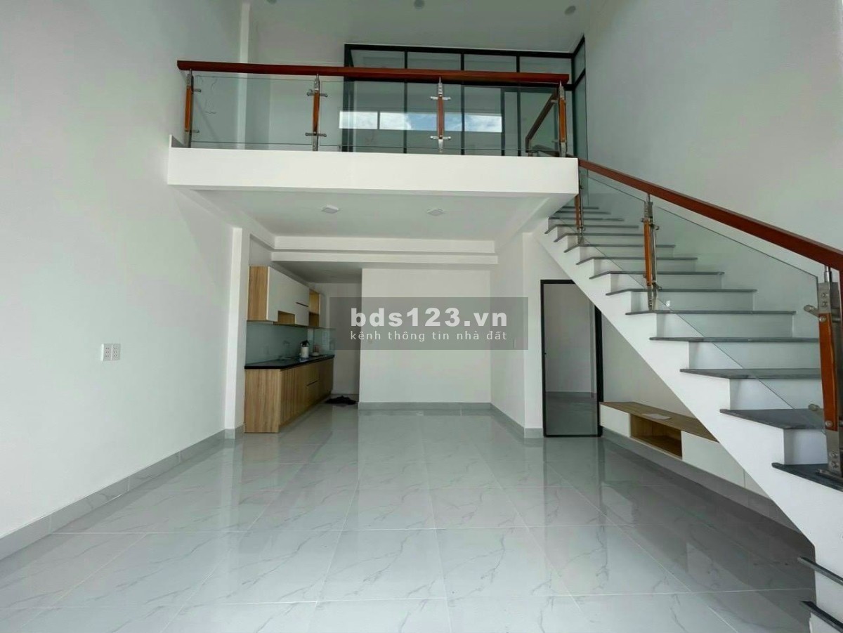 Bán nhà trệt lửng Hiệp An, Thủ Dầu Một, dt 6.6*13, thổ cư 73.4m, giá 2.050 tỷ, lh 0384329615 Luyến