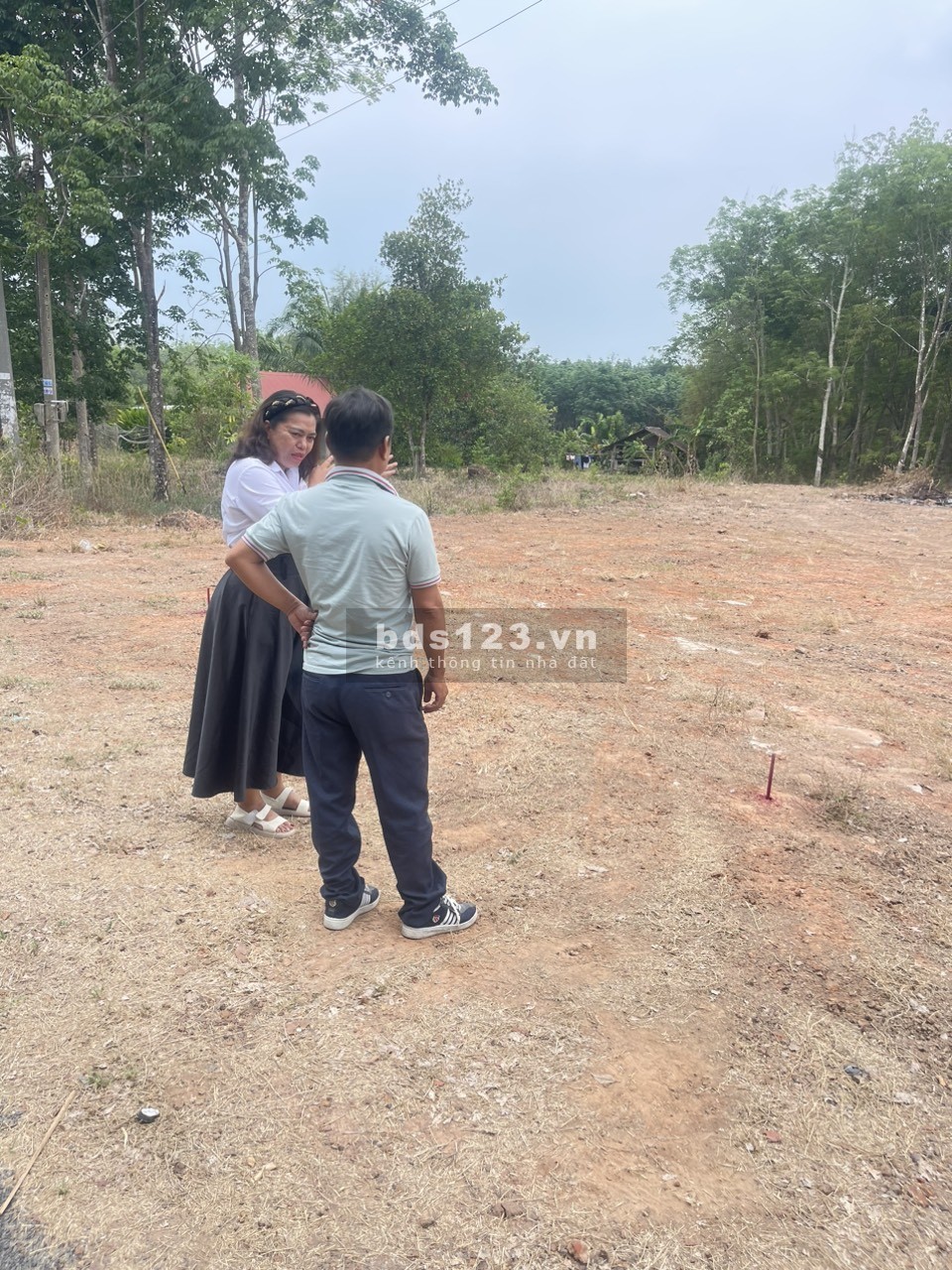 Cần bán đất Chơn Thành Bình Phước giá rẻ, gần QL 13, khu công nghiệp Minh Hưng 3, chỉ cần 299tr